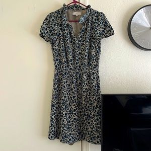 Hardly worn, very flattering